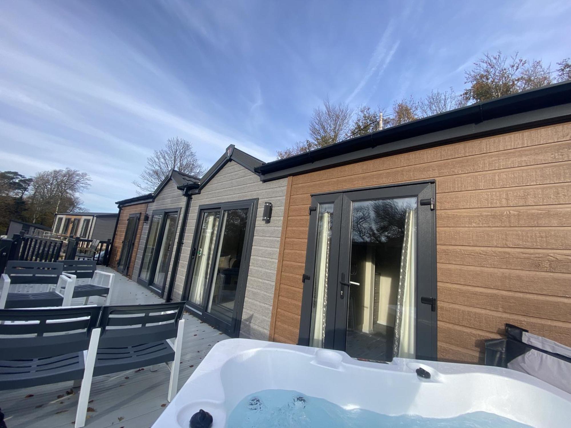 Sl06 - Idwal Lodge With Hot Tub 威尔士班戈 外观 照片